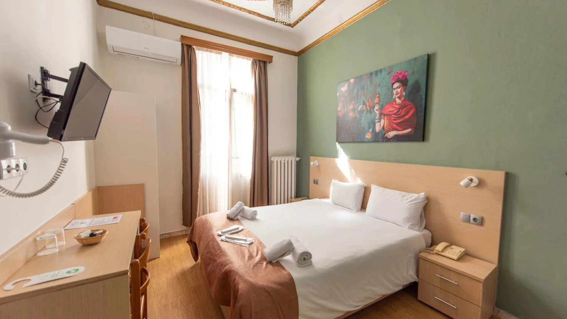 Nea Metropolis Hotel Thessaloniki 3*,
